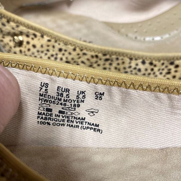 Hush Puppies Chaste Spotted Calf Hair Ballet Flat Size 7.5 - Picture 10 of 10